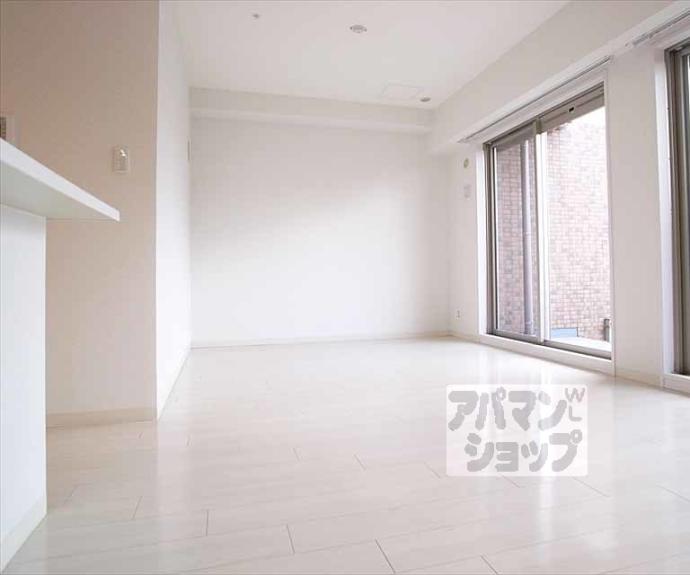 【プレサンス京大前】間取