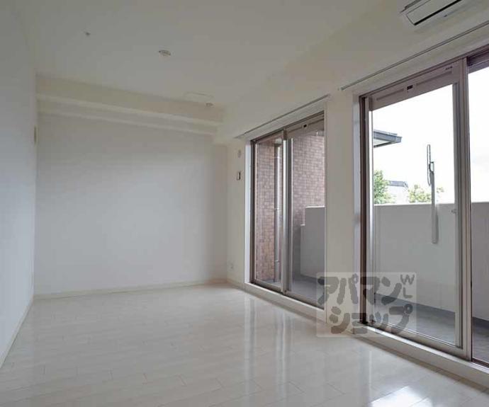 【プレサンス京大前】間取