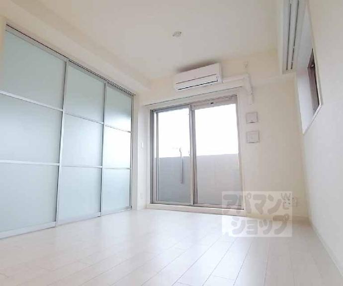 【プレサンス京大前】間取