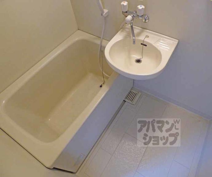 【サンロイヤル高野】間取