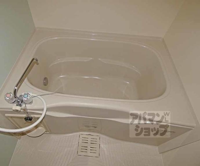 【ウエストメゾンクワトロ】間取