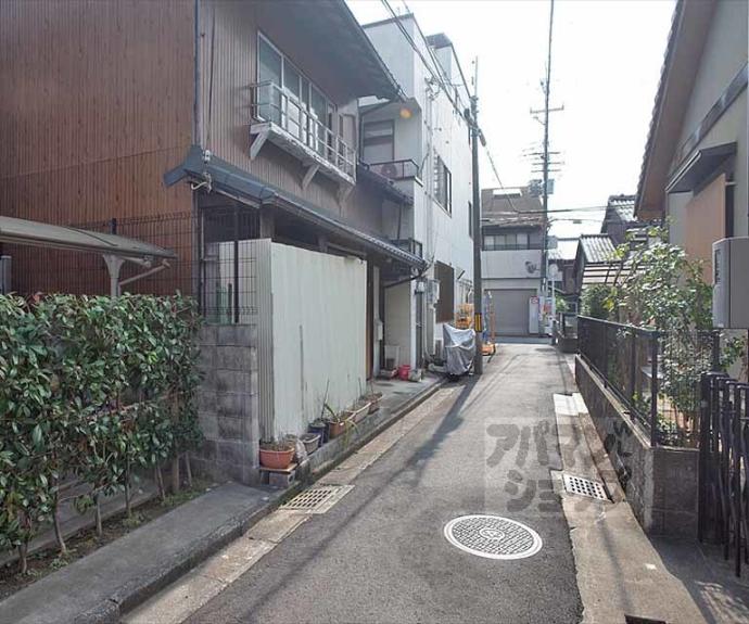 【オヴィーレ北白川】間取