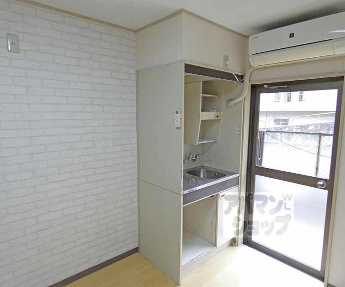 【ライブコート二軒茶屋】間取