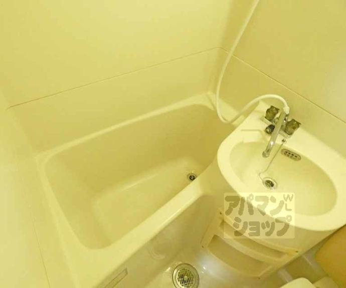 【ライブコート二軒茶屋】間取