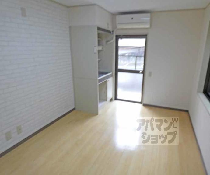 【ライブコート二軒茶屋】間取