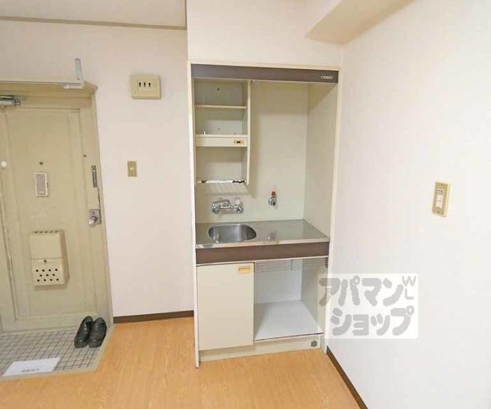 【ライブコート二軒茶屋】間取