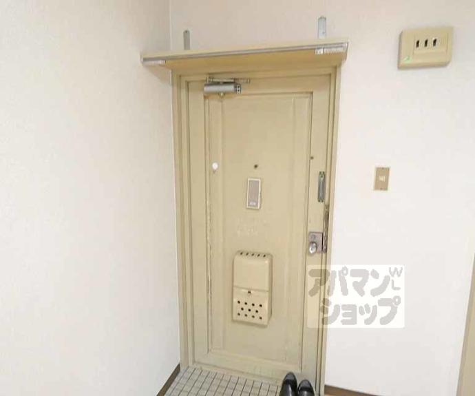 【ライブコート二軒茶屋】間取