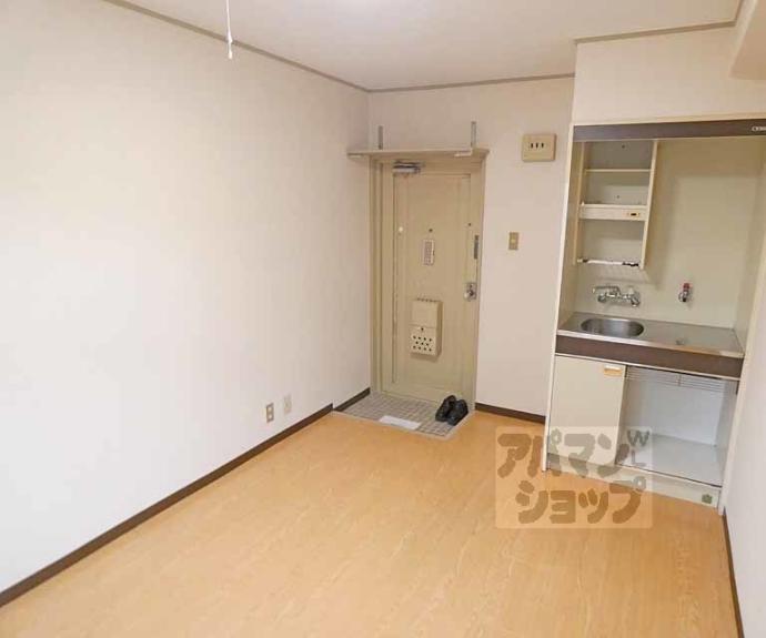 【ライブコート二軒茶屋】間取