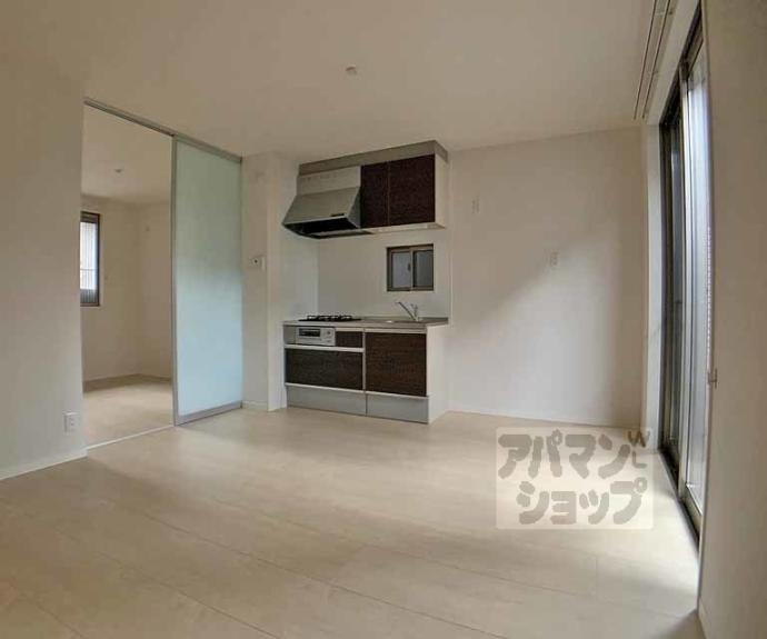 【シャーメゾンＥ．Ｎ東山三条】間取