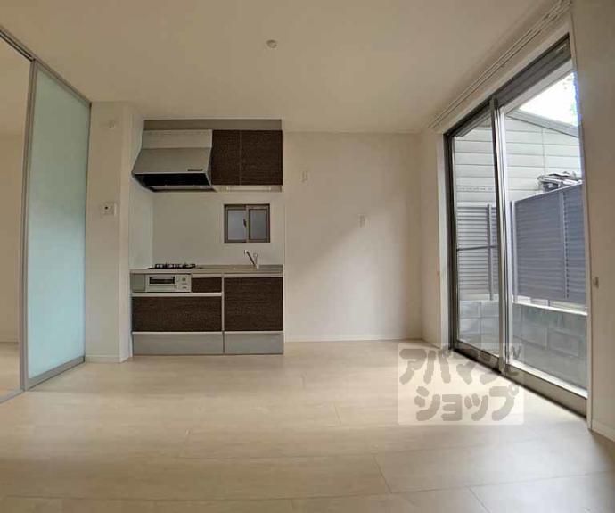 【シャーメゾンＥ．Ｎ東山三条】間取