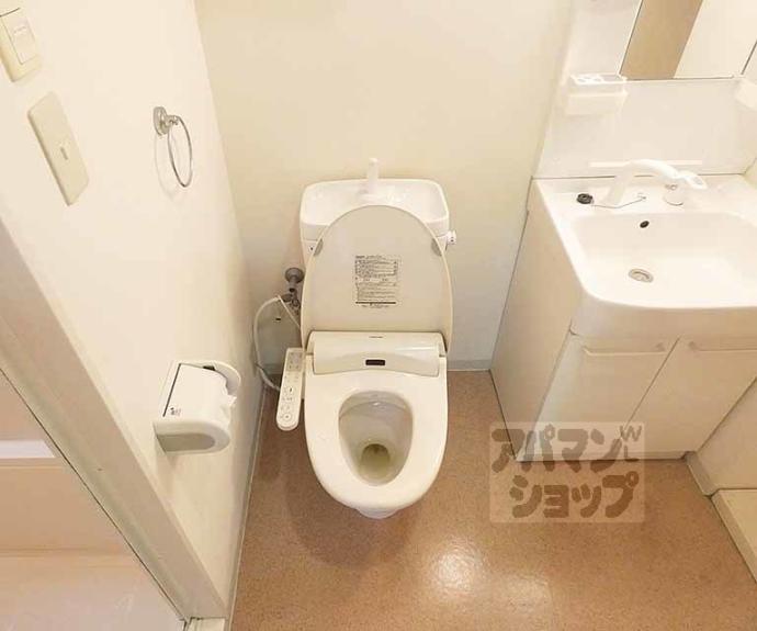 【アクエルド御所北】間取