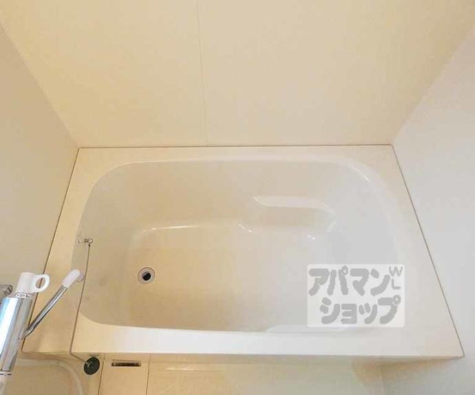 【アクエルド御所北】間取