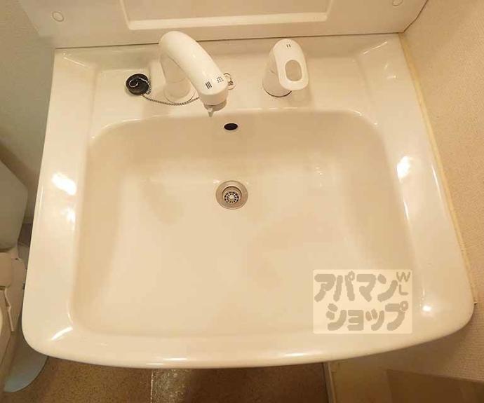 【アクエルド御所北】間取