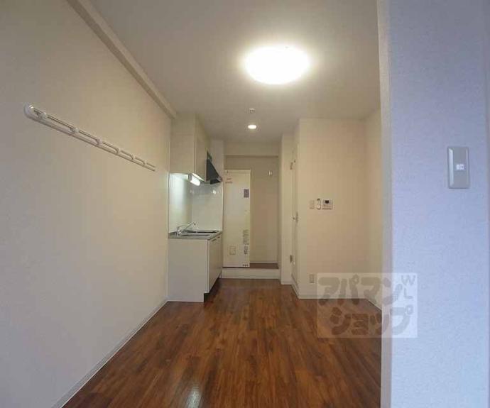 【アクエルド御所北】間取