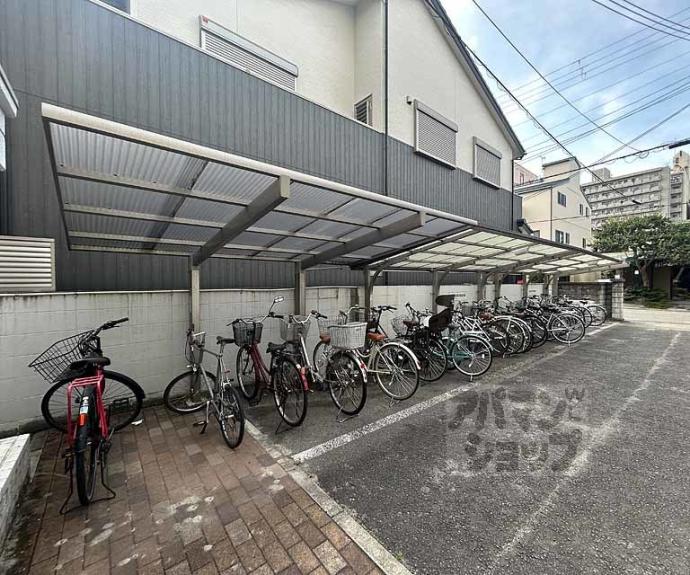 【カーサ御所西】間取