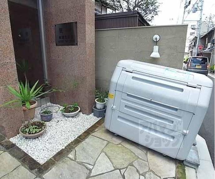 【ガーネット御所西】間取