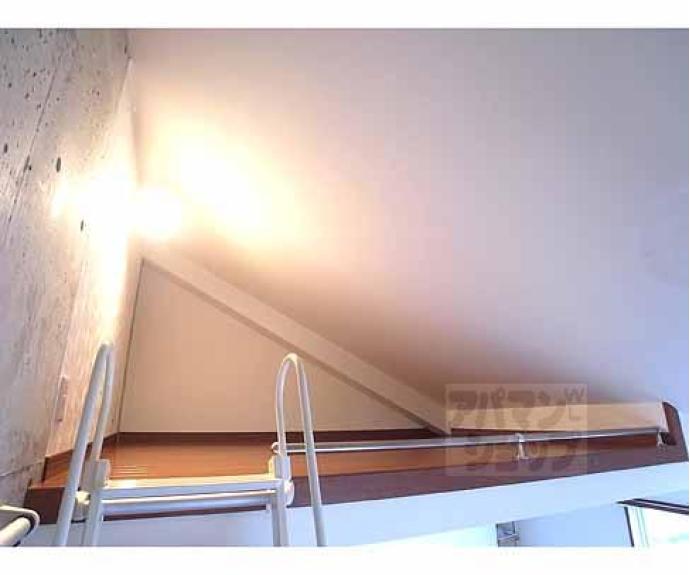 【ガーネット御所西】間取