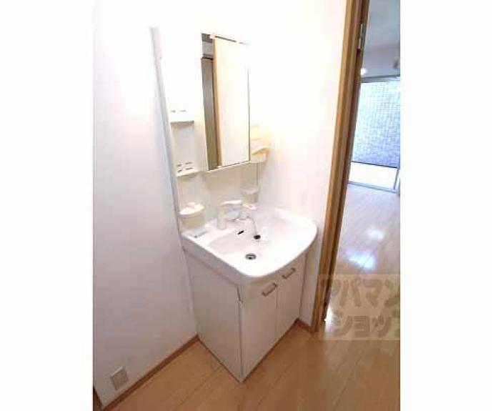 【ガーネット御所西】間取