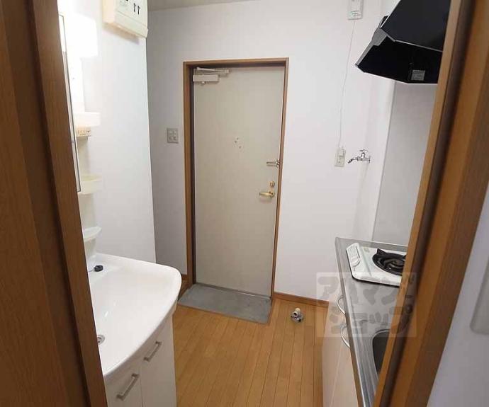 【ガーネット御所西】間取