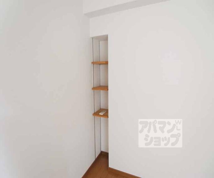 【ガーネット御所西】間取