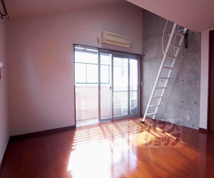 【ガーネット御所西】間取