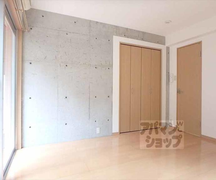 【ガーネット御所西】間取