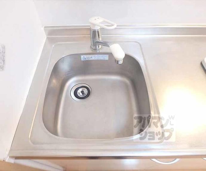 【ガーネット御所西】間取