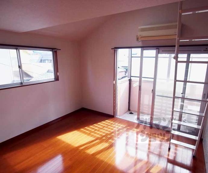 【ガーネット御所西】間取