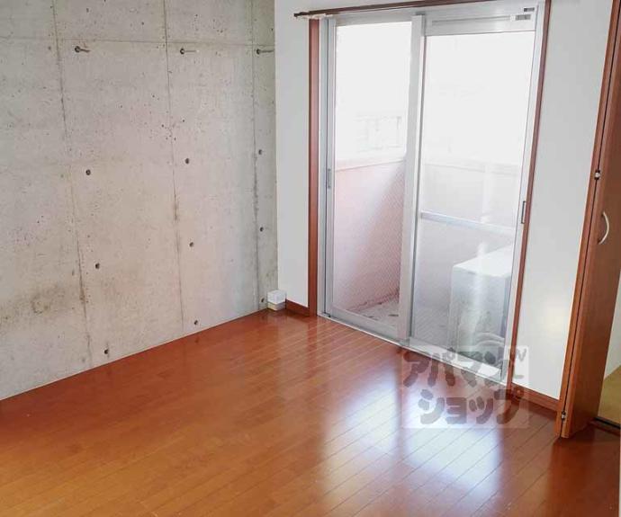 【ガーネット御所西】間取