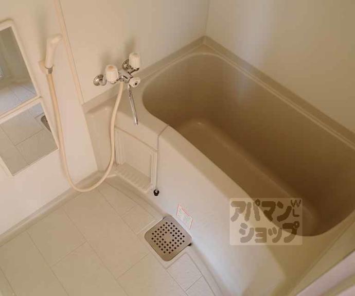 【ガーネット御所西】間取