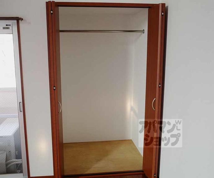 【ガーネット御所西】間取