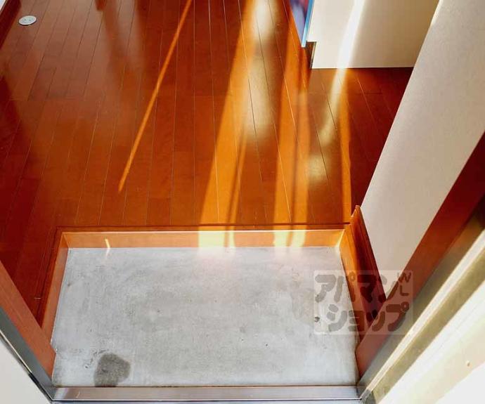 【ガーネット御所西】間取