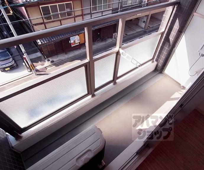 【モンシャンブル室町】間取