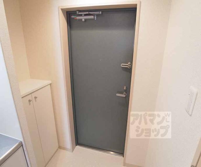 【モンシャンブル室町】間取