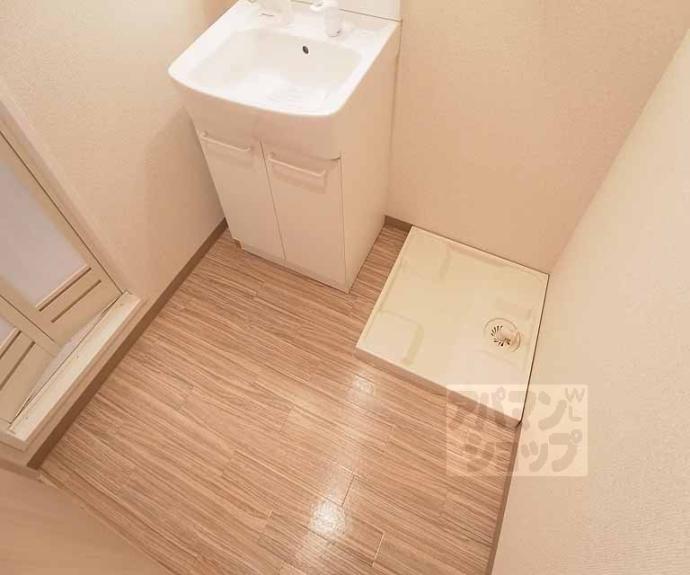 【モンシャンブル室町】間取