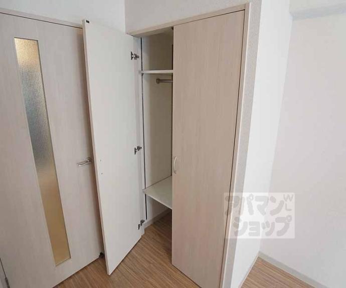 【モンシャンブル室町】間取