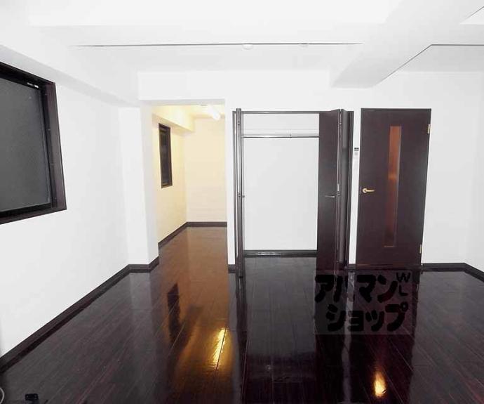 【サードニクス千両ヶ辻】間取