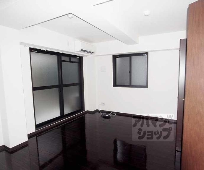 【サードニクス千両ヶ辻】間取