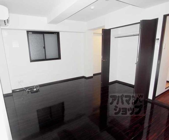 【サードニクス千両ヶ辻】間取