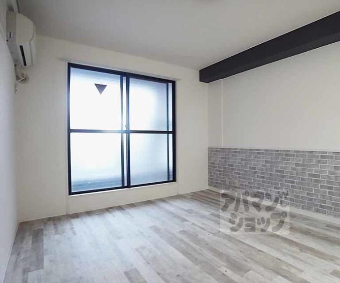 【ＧＲＡＮＤ　ＶＡＬＵＥ西陣】間取