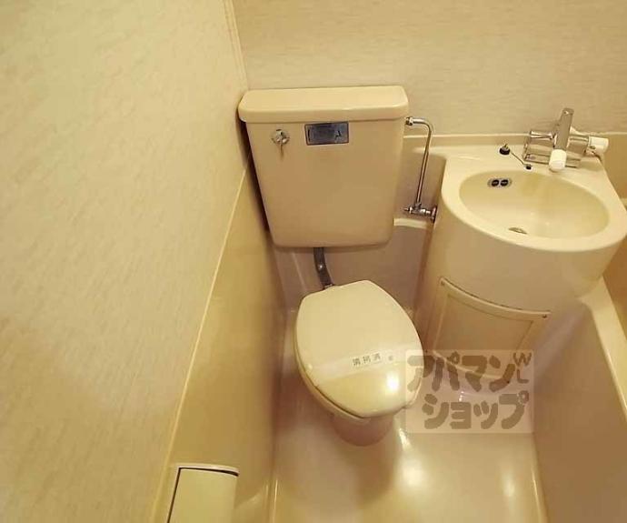 【ＧＲＡＮＤ　ＶＡＬＵＥ西陣】間取