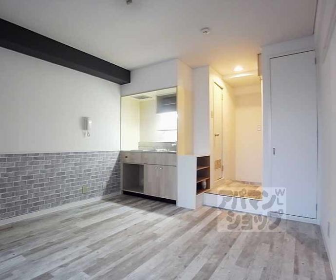 【ＧＲＡＮＤ　ＶＡＬＵＥ西陣】間取