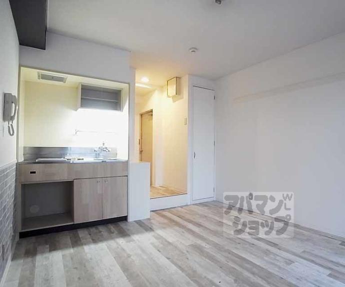 【ＧＲＡＮＤＶＡＬＵＥ西陣】間取