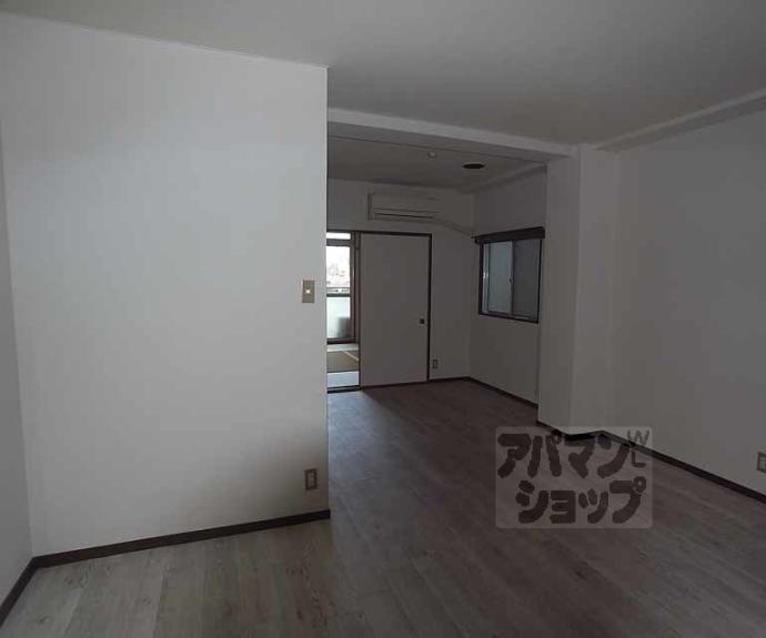 【メゾンゼフィール】間取