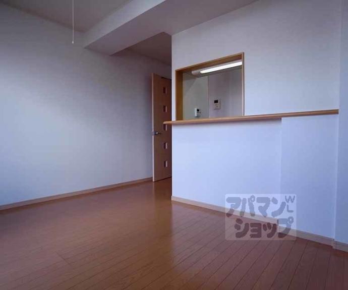 【アビタシオン・オンズ・アン】間取