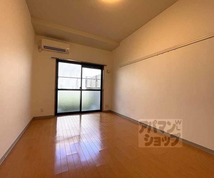 【御所西室町サンハイツ】間取