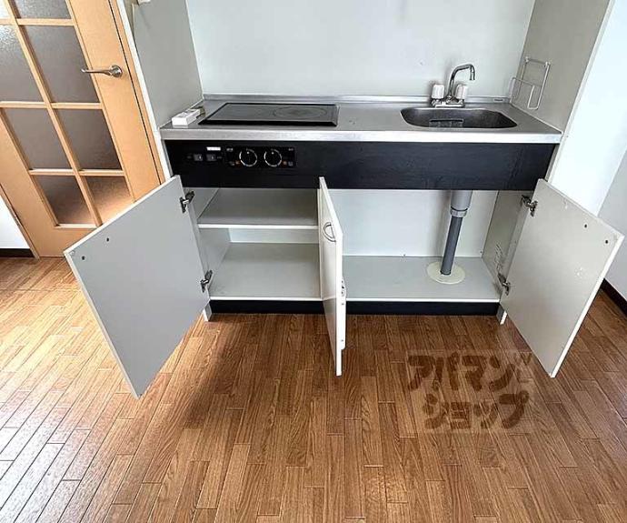 【ａｍｉｓｔａｄ洛】間取