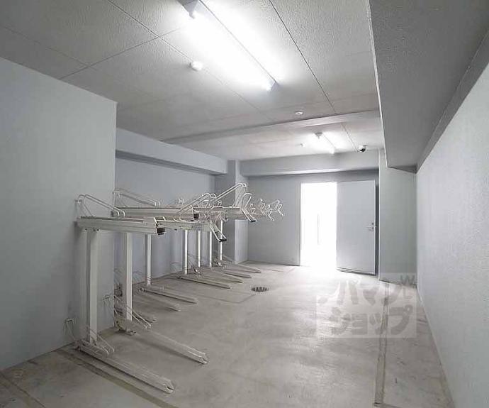 【amistad洛】間取