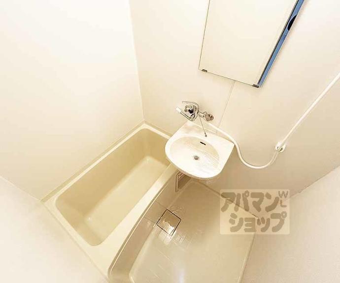 【メゾン悠】間取