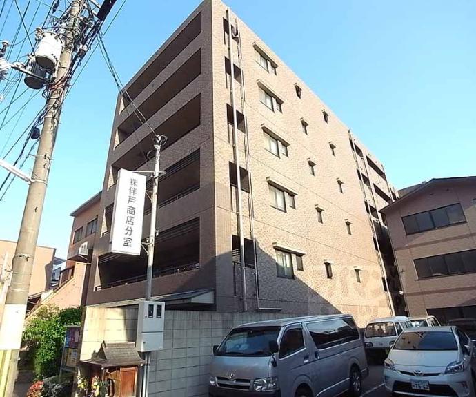 【リソシエ今出川堀川グランディス】